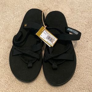 Teva Flip Flops Size 8